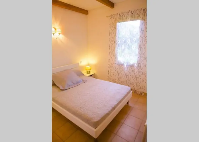 Locations L'inzecca Vakantiehuis *